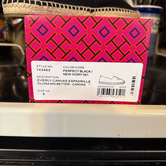 Tory Burch Black and Ivory Espadrilles - Picture 8 of 14